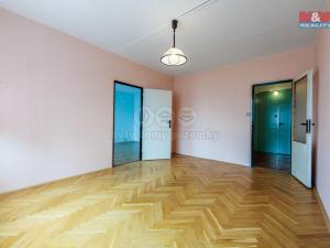 Prodej bytu 3+1, Karlovy Vary - Stará Role, Dvořákova, 83 m2