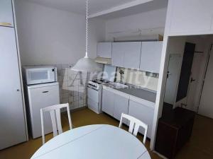Pronájem bytu 1+1, Třebíč - Horka-Domky, 33 m2