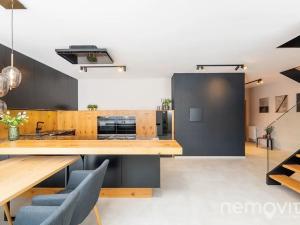 Prodej bytu 3+kk, Praha - Kunratice, V Zeleném údolí, 118 m2
