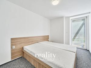 Prodej bytu 2+kk, Dešná, 49 m2