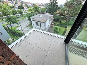 Pronájem bytu 2+kk, Praha - Podolí, Jeremenkova, 60 m2