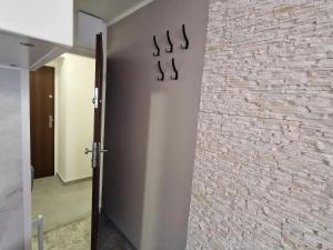 Pronájem bytu 2+kk, Praha - Žižkov, Na Jarově, 19 m2