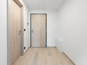 Pronájem bytu 2+kk, Praha - Hlubočepy, Slivenecká, 42 m2