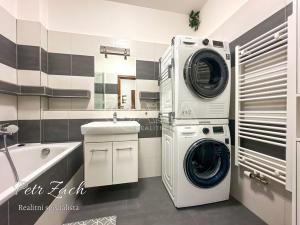 Pronájem bytu 2+kk, Olomouc - Povel, Janského, 55 m2