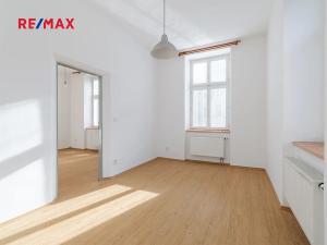 Pronájem bytu 2+1, Plzeň, Nerudova, 58 m2