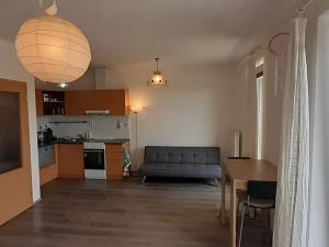 Pronájem bytu 1+kk, Neveklov, náměstí Jana Heřmana, 40 m2