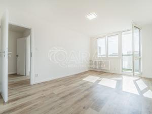 Prodej bytu 2+kk, Kladno - Kročehlavy, Hřebečská, 40 m2