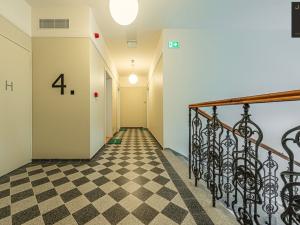 Pronájem bytu 2+kk, Praha - Holešovice, U průhonu, 47 m2