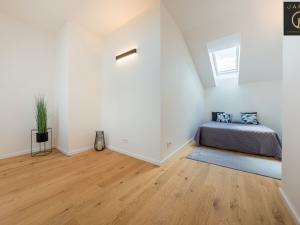 Pronájem bytu 2+kk, Praha - Holešovice, U průhonu, 47 m2