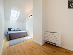Pronájem bytu 2+kk, Praha - Holešovice, U průhonu, 47 m2
