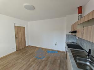 Pronájem bytu 2+1, Pardubice, K Višňovce, 69 m2