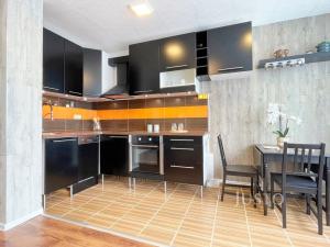 Prodej bytu 2+kk, Praha - Černý Most, Kpt. Stránského, 43 m2