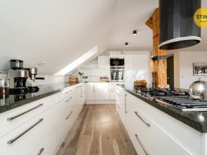 Prodej bytu 4+kk, Ostrava, Porubská, 180 m2
