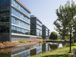 Pronájem kanceláře, Praha - Chodov, V parku, 750 m2