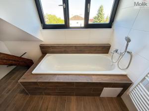 Pronájem bytu 3+kk, Osek, Tovární, 71 m2