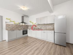 Prodej bytu 2+kk, Moravany, Višňová, 64 m2