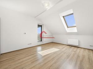 Prodej bytu 2+kk, Moravany, Višňová, 64 m2