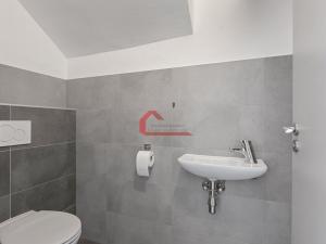 Prodej bytu 2+kk, Moravany, Višňová, 64 m2