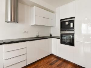 Pronájem bytu 2+kk, Praha - Hlubočepy, Hugo Haase, 46 m2