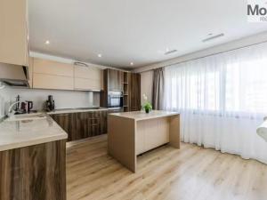 Prodej atypického bytu, Drač, 178 m2
