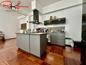 Pronájem bytu 3+kk, Praha, U Pergamenky, 127 m2