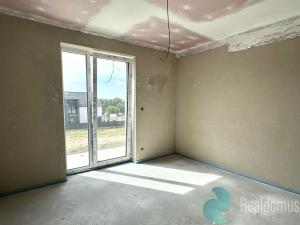 Prodej bytu 4+kk, Vráto, 99 m2