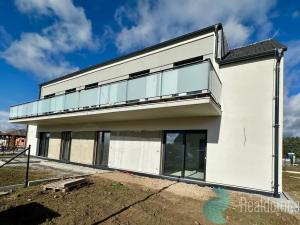 Prodej bytu 4+kk, Vráto, 99 m2