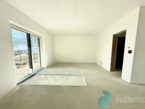 Prodej bytu 4+kk, Vráto, Na Pěšině, 99 m2