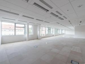 Pronájem kanceláře, Praha - Vokovice, Evropská, 700 m2