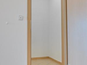 Pronájem bytu 2+kk, Praha - Řepy, Zrzavého, 56 m2