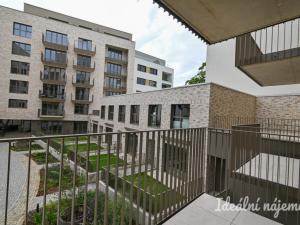 Pronájem bytu 1+kk, Brno, Bratislavská, 37 m2