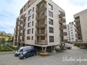 Pronájem bytu 1+kk, Brno, Bratislavská, 37 m2