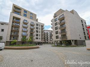 Pronájem bytu 1+kk, Brno, Bratislavská, 37 m2