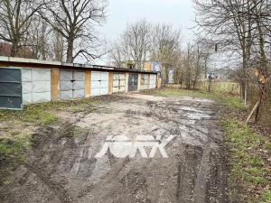 Pronájem garáže, Pardubice, K Židovskému hřbitovu, 18 m2