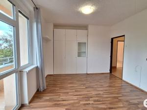 Pronájem bytu 3+1, Kolín - Kolín V, Ovčárecká, 66 m2