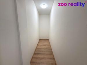 Pronájem bytu 2+1, Chomutov, Čelakovského, 73 m2