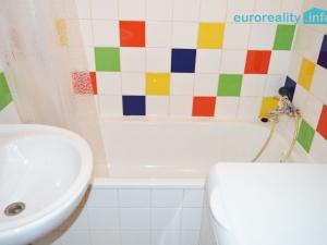 Pronájem bytu 1+1, Kladno, Dánská, 35 m2