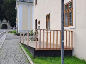 Pronájem komerční nemovitosti, Hukvaldy, 240 m2