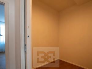 Pronájem bytu 2+kk, Praha - Břevnov, Bělohorská, 53 m2
