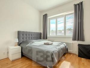 Pronájem bytu 3+kk, Praha - Břevnov, Bělohorská, 64 m2