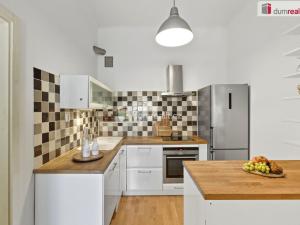 Prodej bytu 3+1, Praha - Vinohrady, Bělehradská, 83 m2