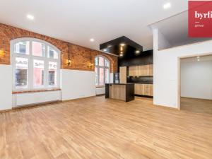 Pronájem bytu 4+kk, Opava, Provaznická, 110 m2
