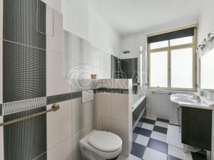 Pronájem bytu 3+1, Praha - Nové Město, Jungmannova, 80 m2