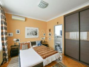 Pronájem bytu 3+1, Praha - Nové Město, Jungmannova, 80 m2