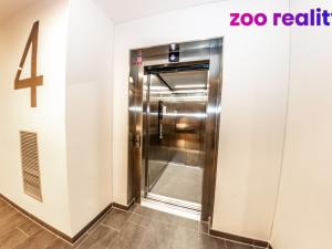 Prodej bytu 2+kk, Praha, Thomasova, 48 m2