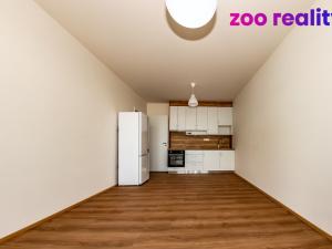 Prodej bytu 2+kk, Praha, Thomasova, 48 m2