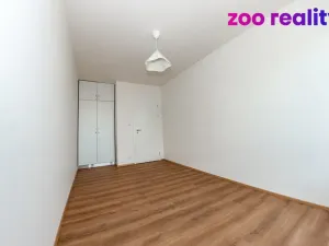 Prodej bytu 2+kk, Praha, Thomasova, 48 m2