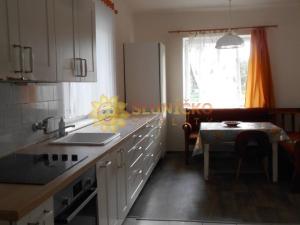 Pronájem rodinného domu, Tisová, 140 m2