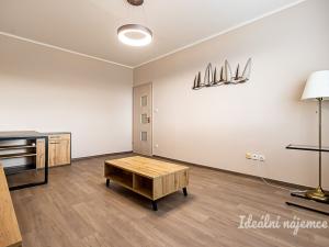 Pronájem bytu 2+1, Praha - Malešice, Plaňanská, 55 m2