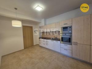 Pronájem bytu 1+kk, Ostrava, Gen. Sochora, 43 m2